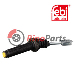 001 295 86 06 Clutch Master Cylinder